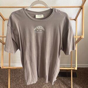Vanquish Men's Short Sleeve Logo Tee in Taupe